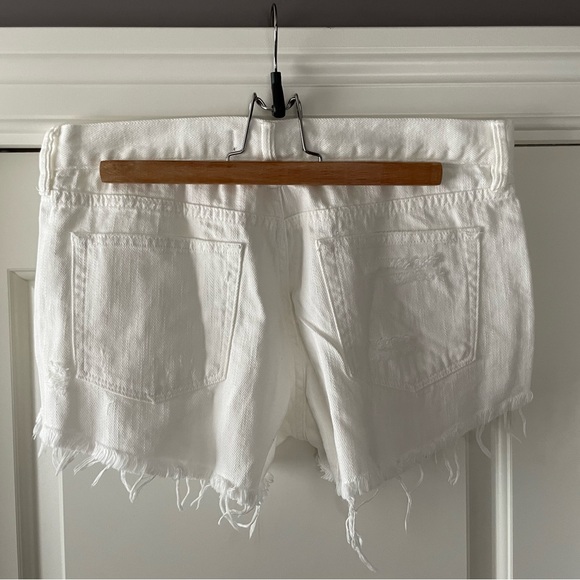 NWT Free People Loving Good Vibrations Distressed White Summer Shorts sz 28 - Picture 6 of 7